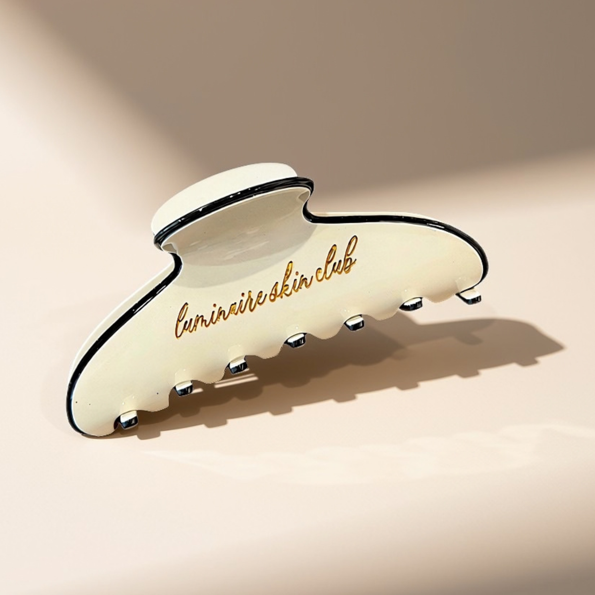 Luminaire Skin Club Claw Clip